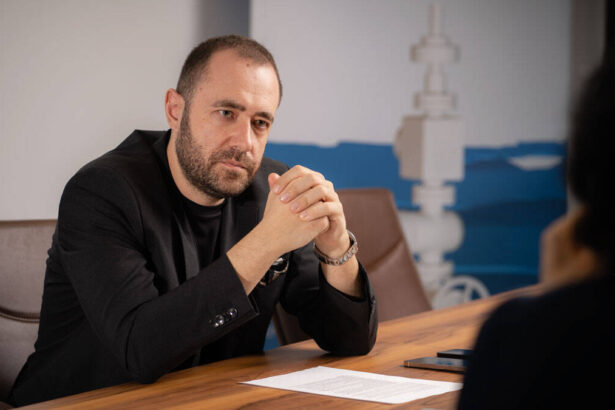 cum sta romgaz cu proiectul furnizarii de gaze mai ieftine pentru populatie suntem pregatiti tehnic dar nu putem angaja oameni si nu stim cate gaze vom avea 69a73efc6f746