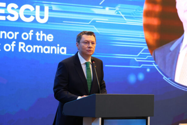 efectele situatiei din orientul mijlociu si pretului petrolului pentru economie oficial bnr reducerea deficitului nu este optionala 69b1bc65b1c59