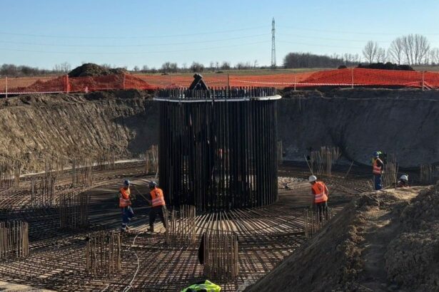 foto au inceput lucrarile la doua noi parcuri eoliene in braila romanii de la parapet sunt constructorii 69b6b37271d48