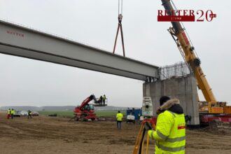 foto super grinda de aproape 50 de metri fabricata in romania autostrada unde ar putea fi folosit noul model 69b9a160b6e2b