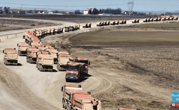 prima autostrada inaugurata in 2026 umbrarescu lucreaza cu 1000 de muncitori zi si noapte pe un santier din a7 69bc36528064d