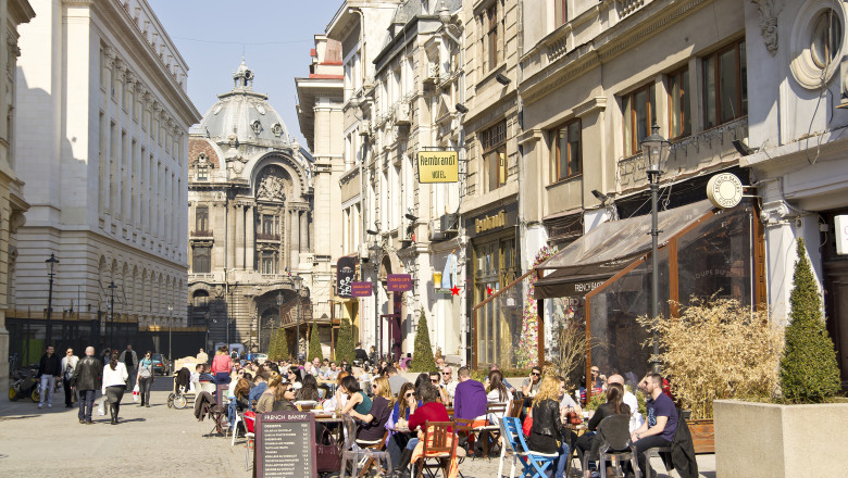 primaria capitalei verifica terasele ilegale din centrul bucurestiului 15 dispozitii de desfiintare au fost deja semnate 69aeb27844f66