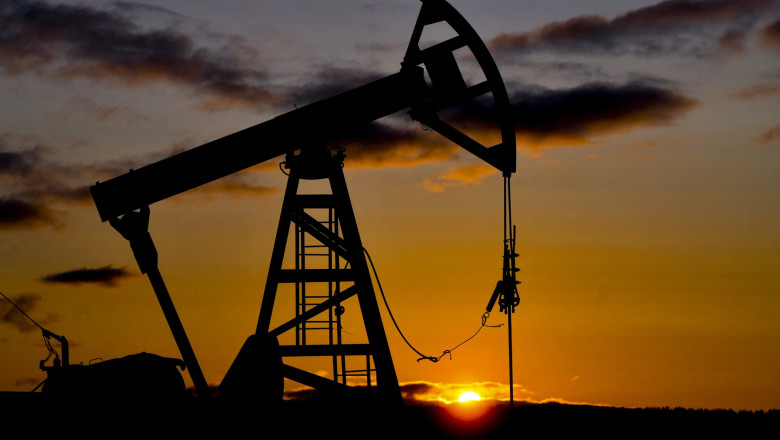 una din tarile cu cele mai mari rezerve de petrol din lume reduce productia de petrol din cauza razboiului din iran 69ad6c9f0e302