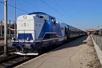 video a opta locomotiva pe baterii realizata la brasov gata de drum 69a801b92456e
