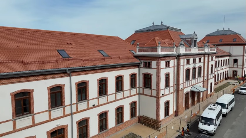 video gara din romania unde lucrarile se apropie de final cum arata acum nodul feroviar istoric 69beb63b38e86