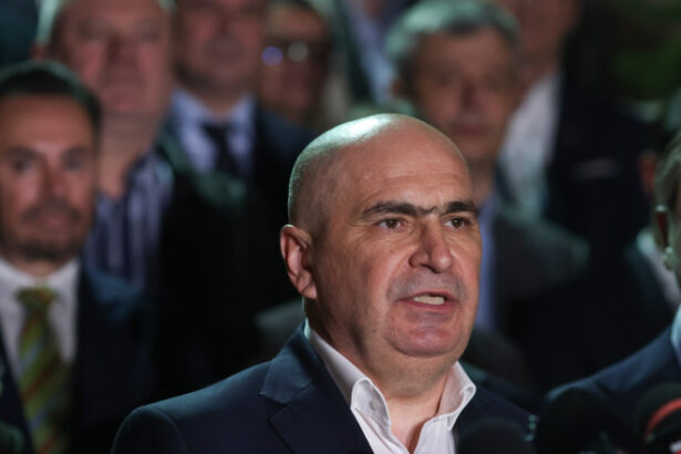 bolojan ajutoarele pentru persoanele cu dizabilitati nu au fost taiate de ce au fost introduse cass si impozitul pe proprietate 69eb63143ea2b