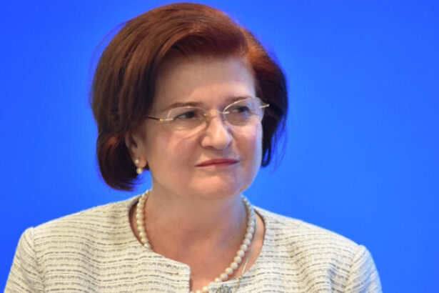 presedintele colegiului medicilor critica proiectul legii salarizarii promovarea profesionala poate duce la scaderea salariului 6a26ea064484b