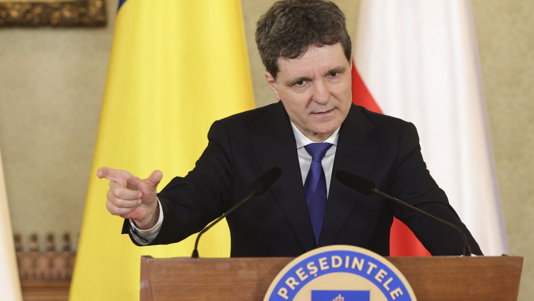 presedintele nicusor dan a promulgat legea care conditioneaza finantarea centrelor sociale de licenta de functionare 6a31659e1ddab
